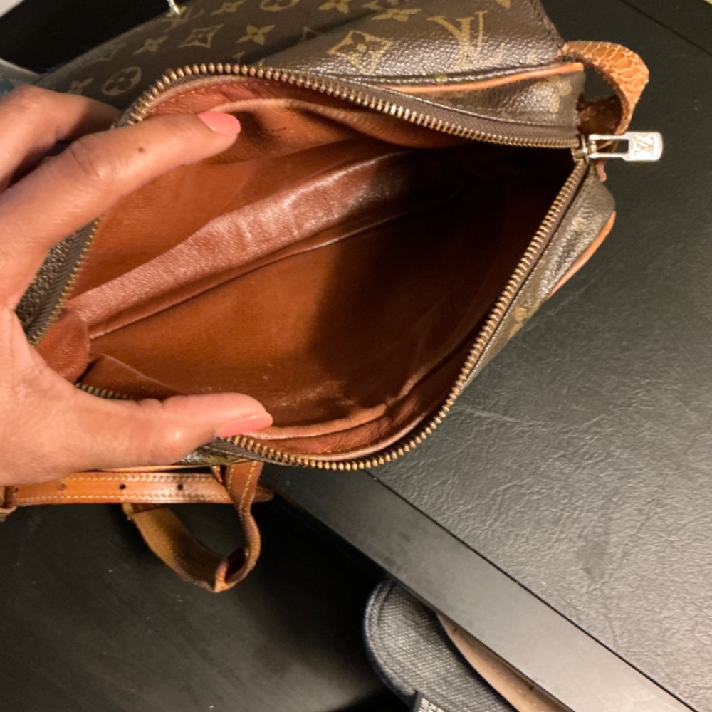 Louis Vuitton Monogram Crossbody Bag in Brown and Tan - Picture 5 of 11